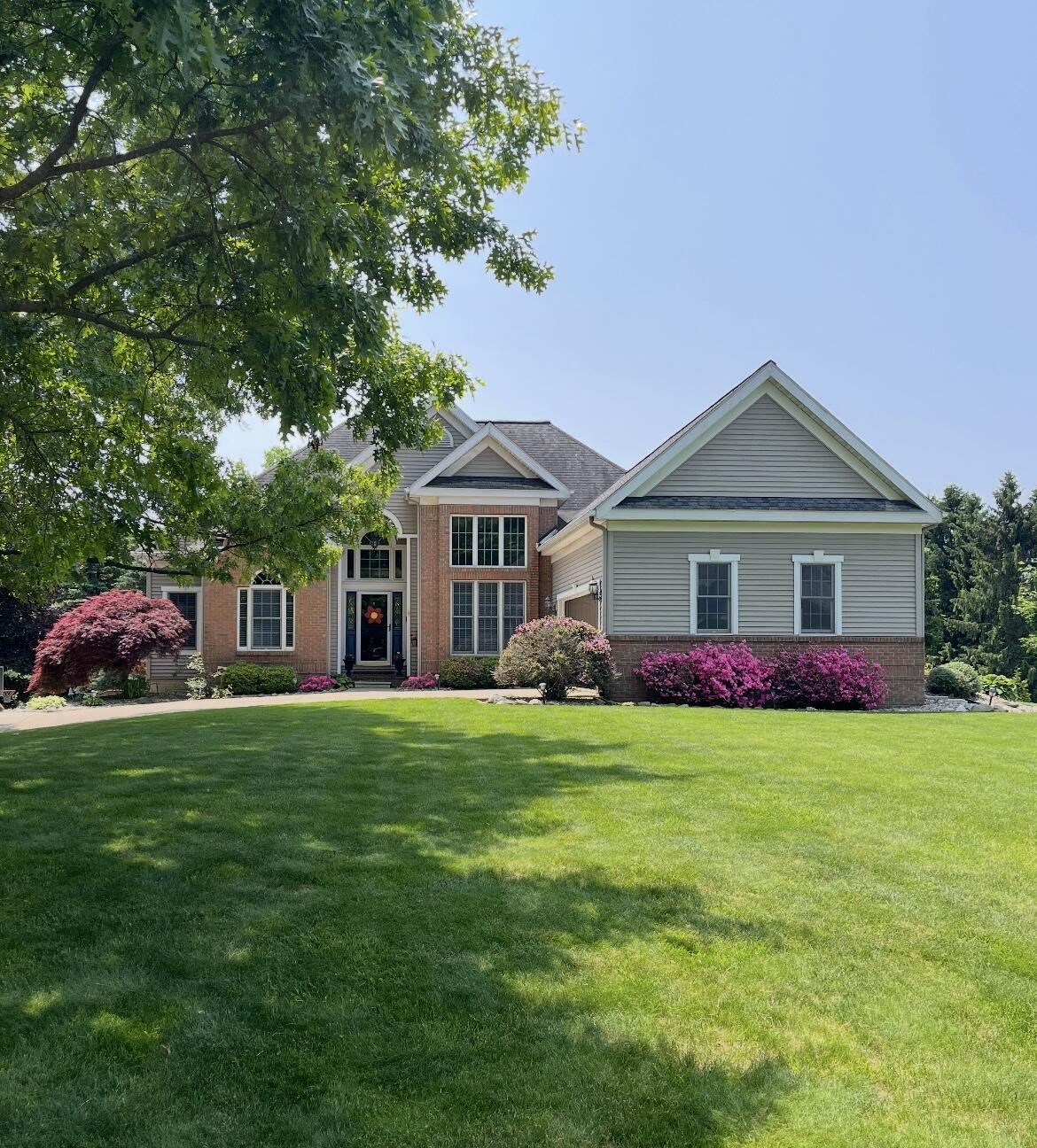 4849 Indian Creek Drive  Jackson MI 49201 photo