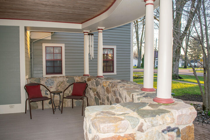 Property Photo:  136 E South Street  MI 49011 