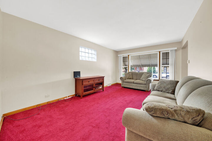 Property Photo:  8613 S Kolin Avenue  IL 60652 