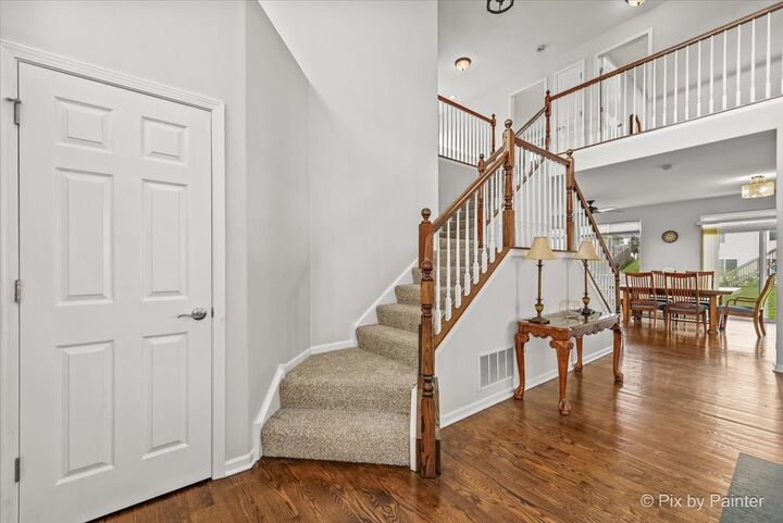 Property Photo:  1312 Wentworth Drive  IL 60020 