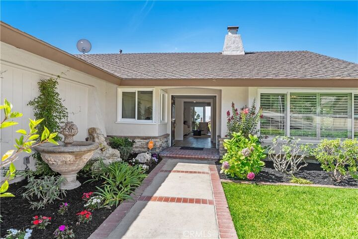 Property Photo: 2120 E White Lantern Lane CA 92867