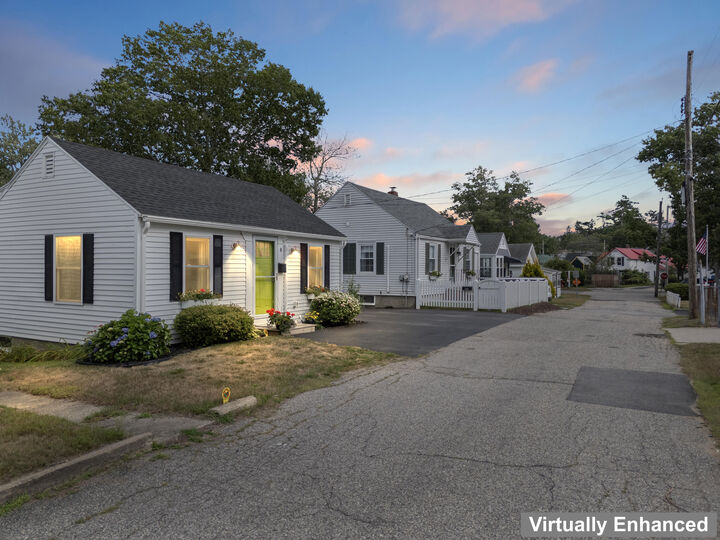 Property Photo: 8 Pine Lane ME 04064