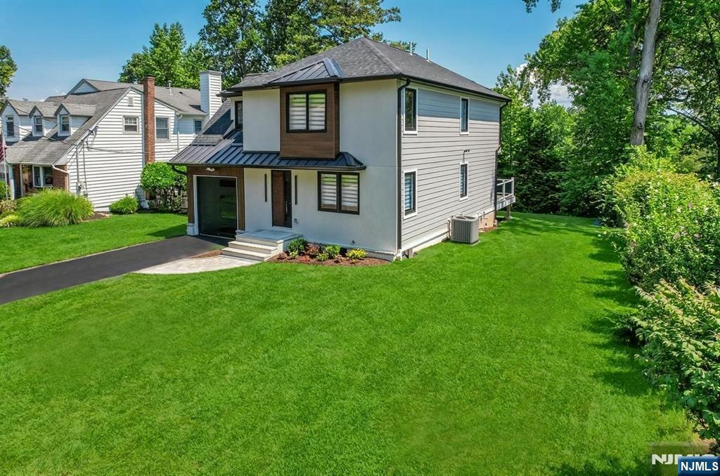 Property Photo: 72 Roosevelt Street NJ 07626