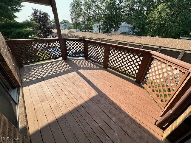Property Photo:  8663 Scenicview Drive  OH 44147 