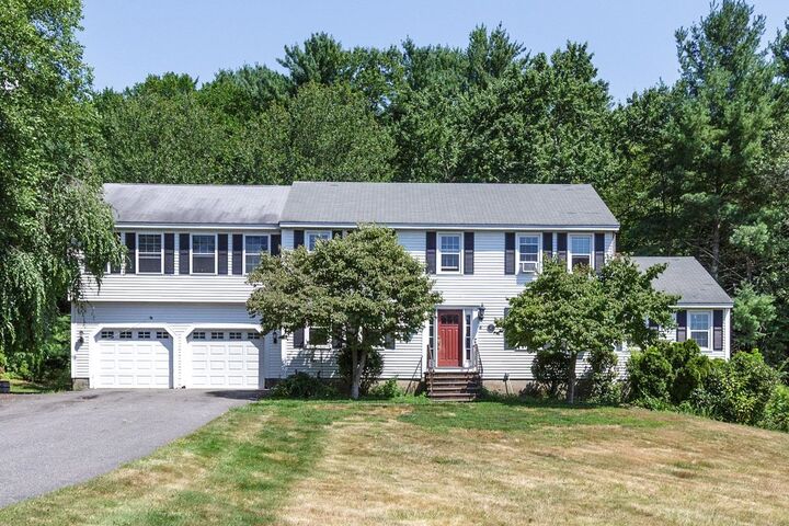 4 Elijah Hill Lane  Londonderry NH 03053 photo