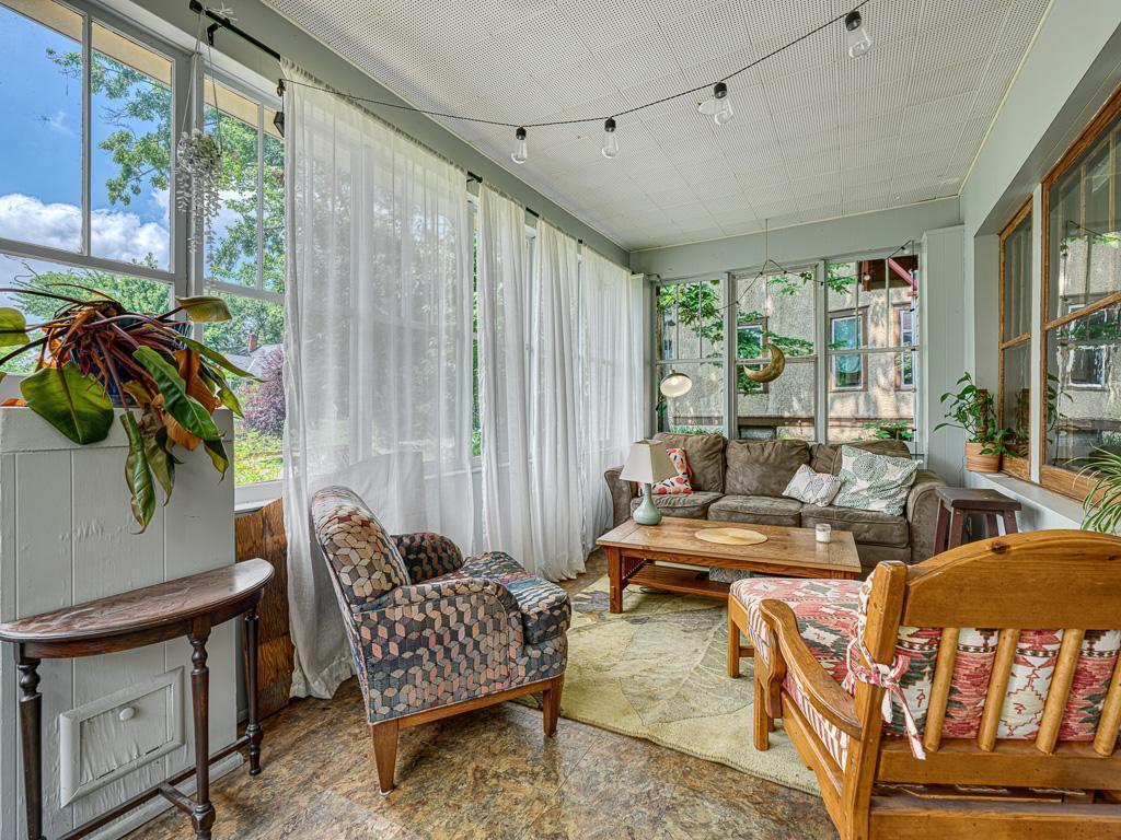 Property Photo:  3410 Emerson Avenue N  MN 55412 