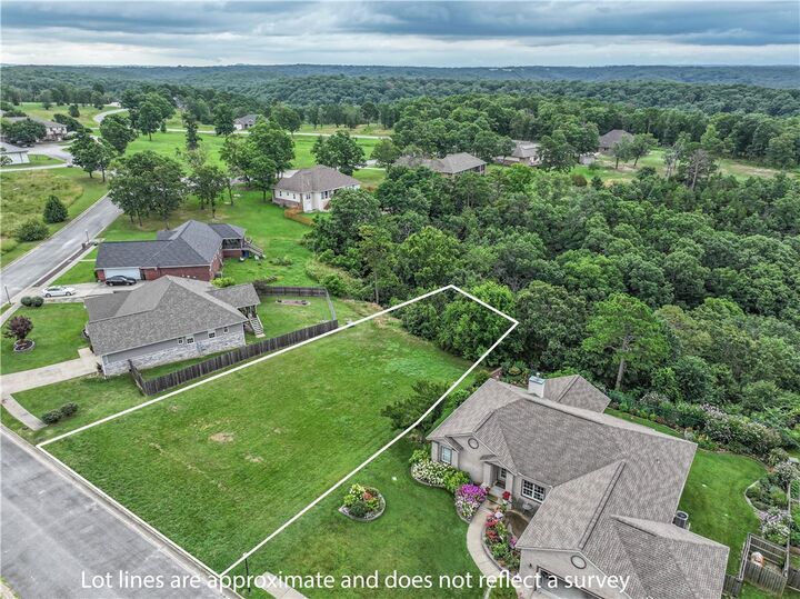 Property Photo: 8 W Bluff Lane AR 72631