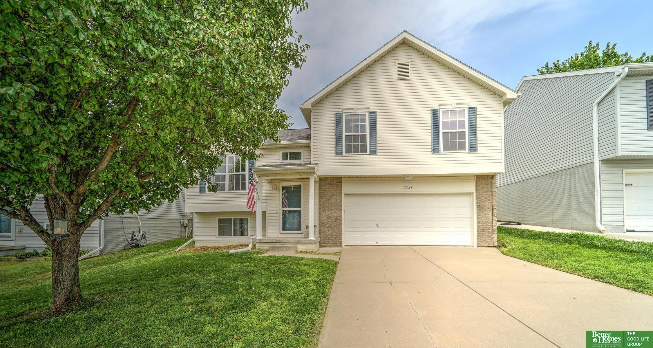 Property Photo:  19634 U Street  NE 68135 