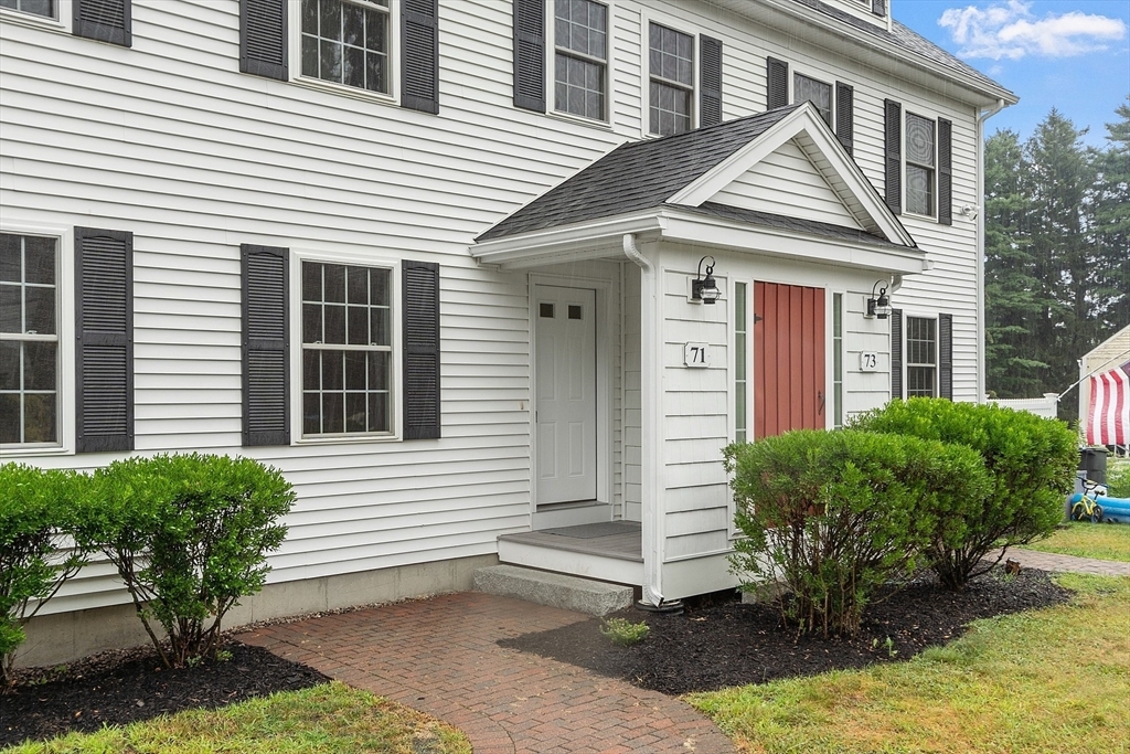 Property Photo:  71 Main St 71  MA 01462 