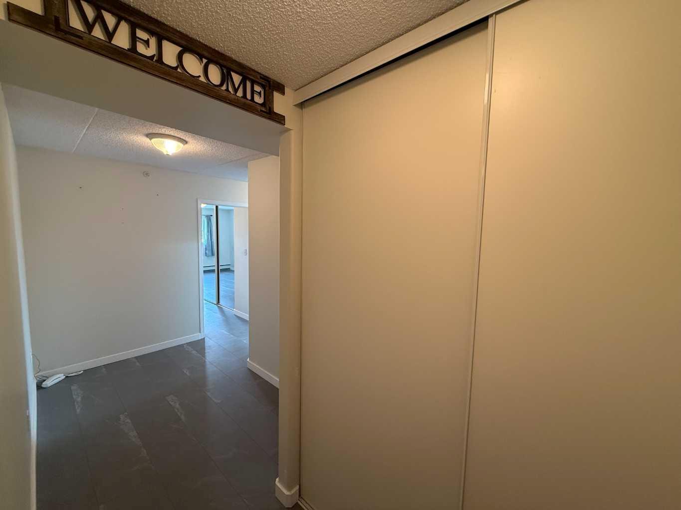 Property Photo: 228 Pembina Avenue 204 AB T7V 0A5