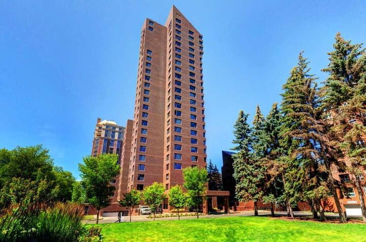500 Eau Claire Avenue SW 1102D  Calgary AB T2P 3R8 photo