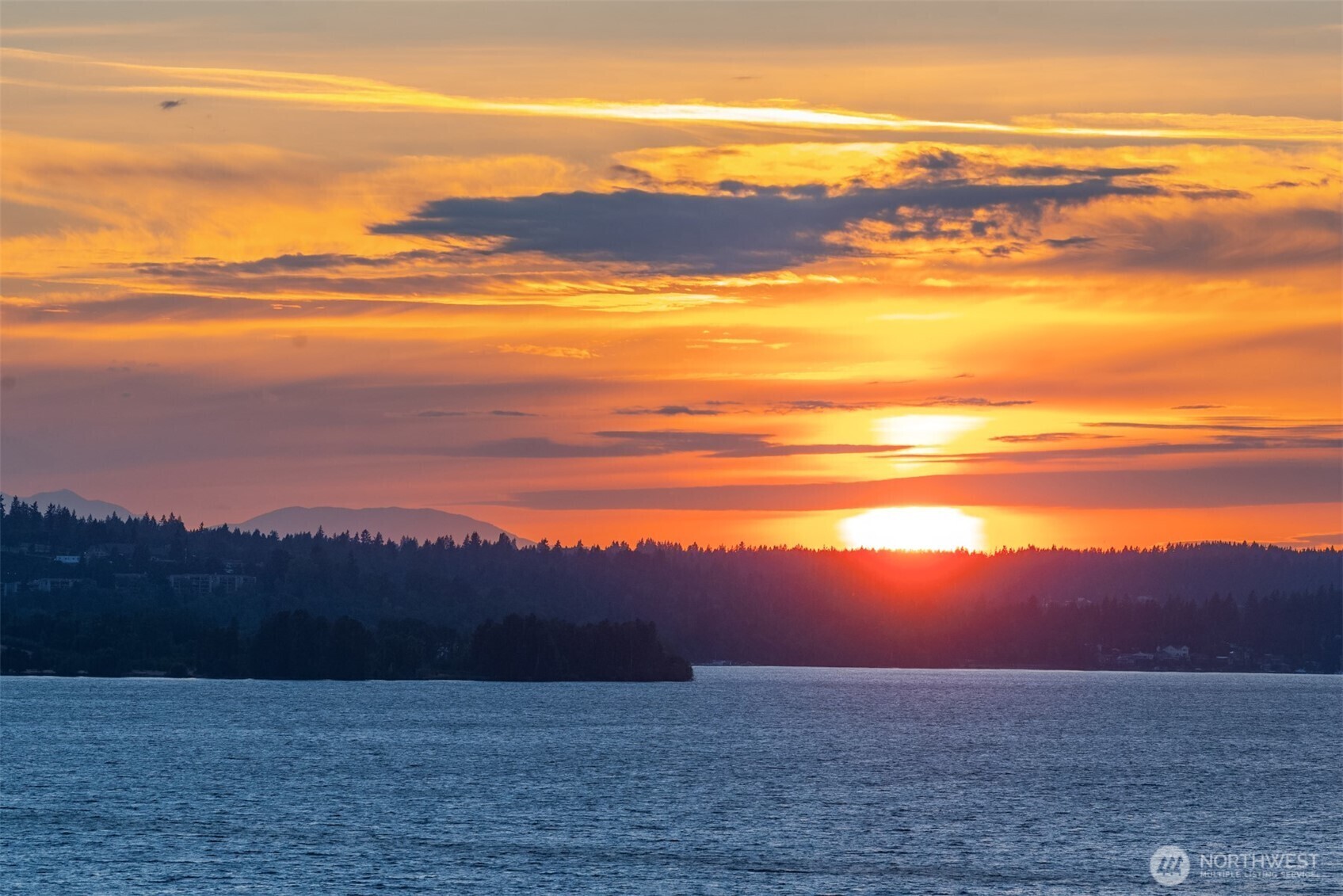 Property Photo: 702 2nd Street S WA 98033