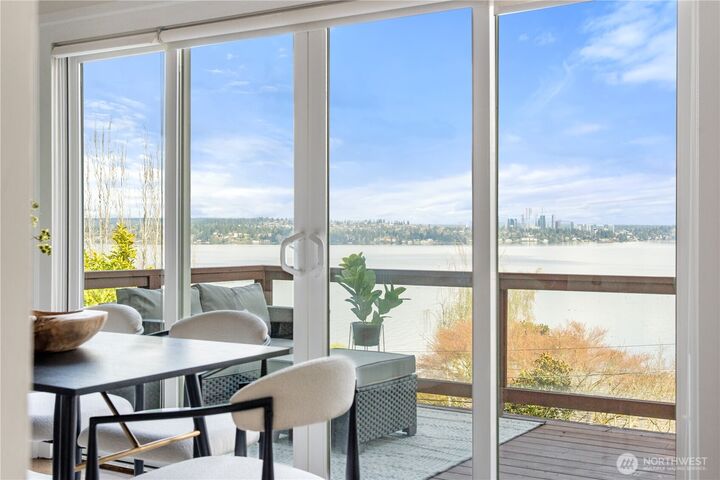 603  38th Avenue  Seattle WA 98122 photo