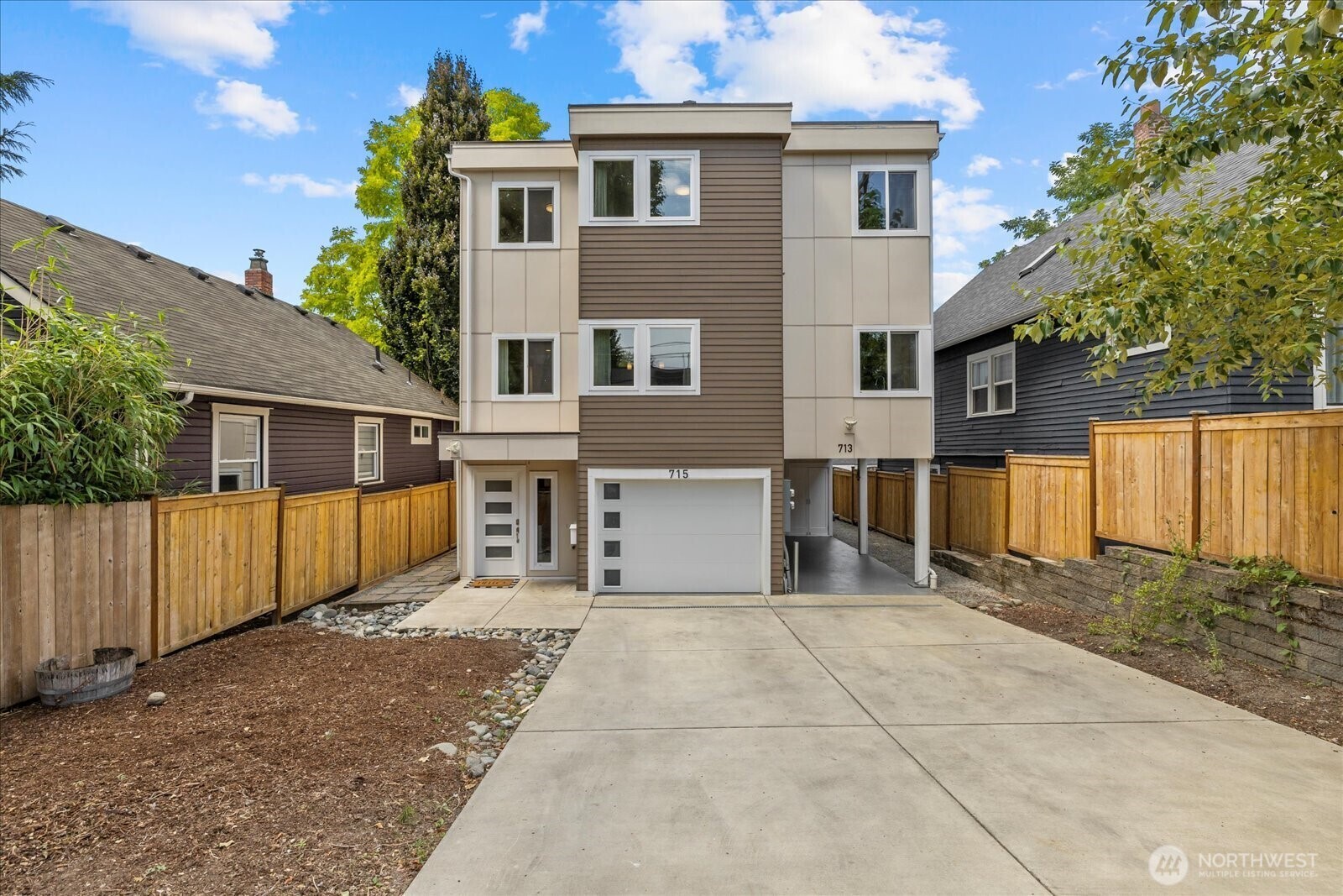 715  28th Avenue S  Seattle WA 98144 photo
