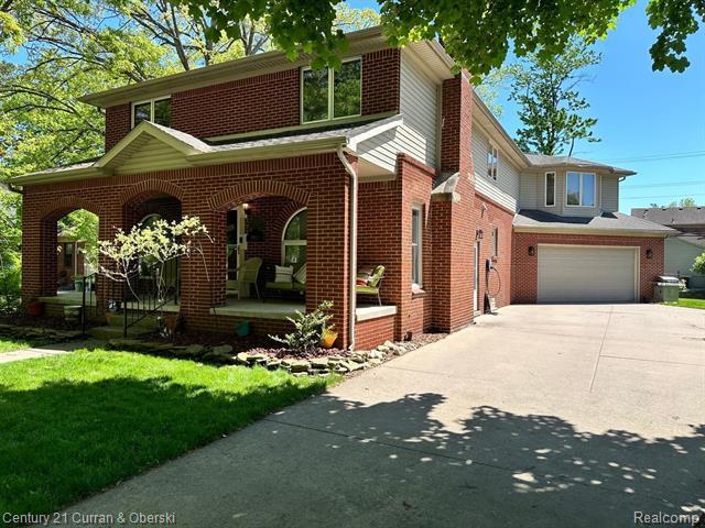 Property Photo:  23511 Hollander Street  MI 48128 