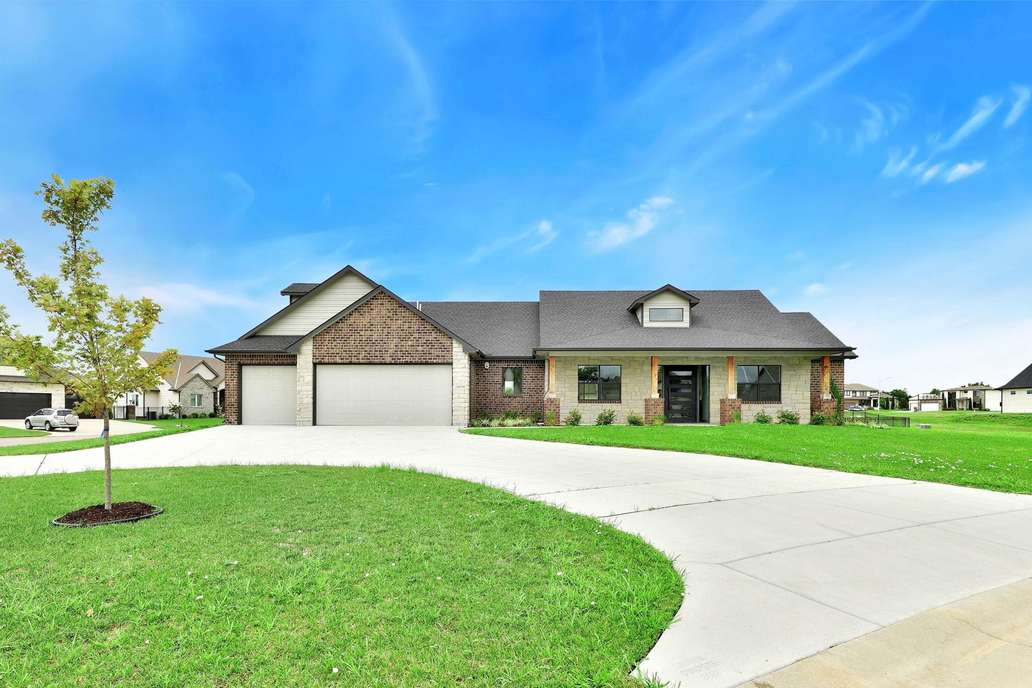 Property Photo: 14030 E Willowgreen Ct KS 67210