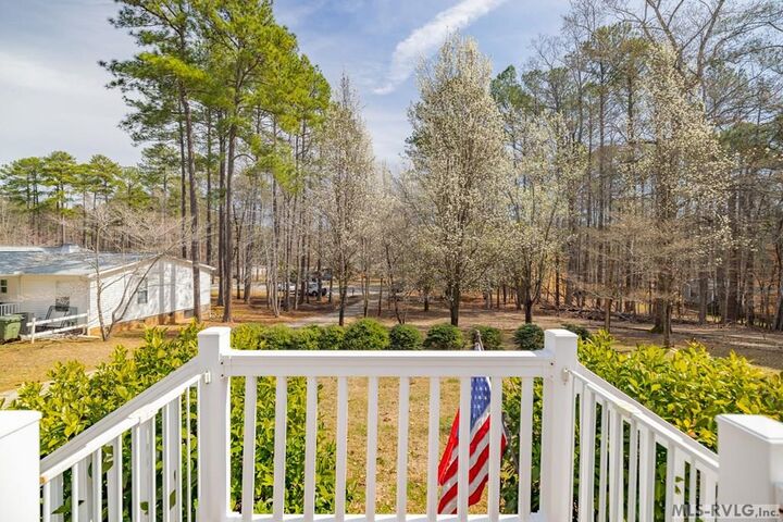 Property Photo:  170 Windward Drive  NC 27850 