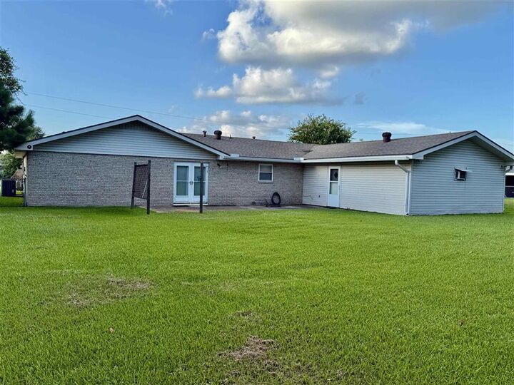 Property Photo:  2926 Weil Drive  LA 70663 
