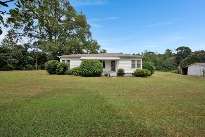Property Photo: 240 Wesley Ave N AL 35058 - CULLMAN