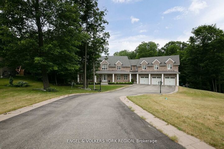 16 Heron Boulevard  Springwater ON L9X 0J1 photo