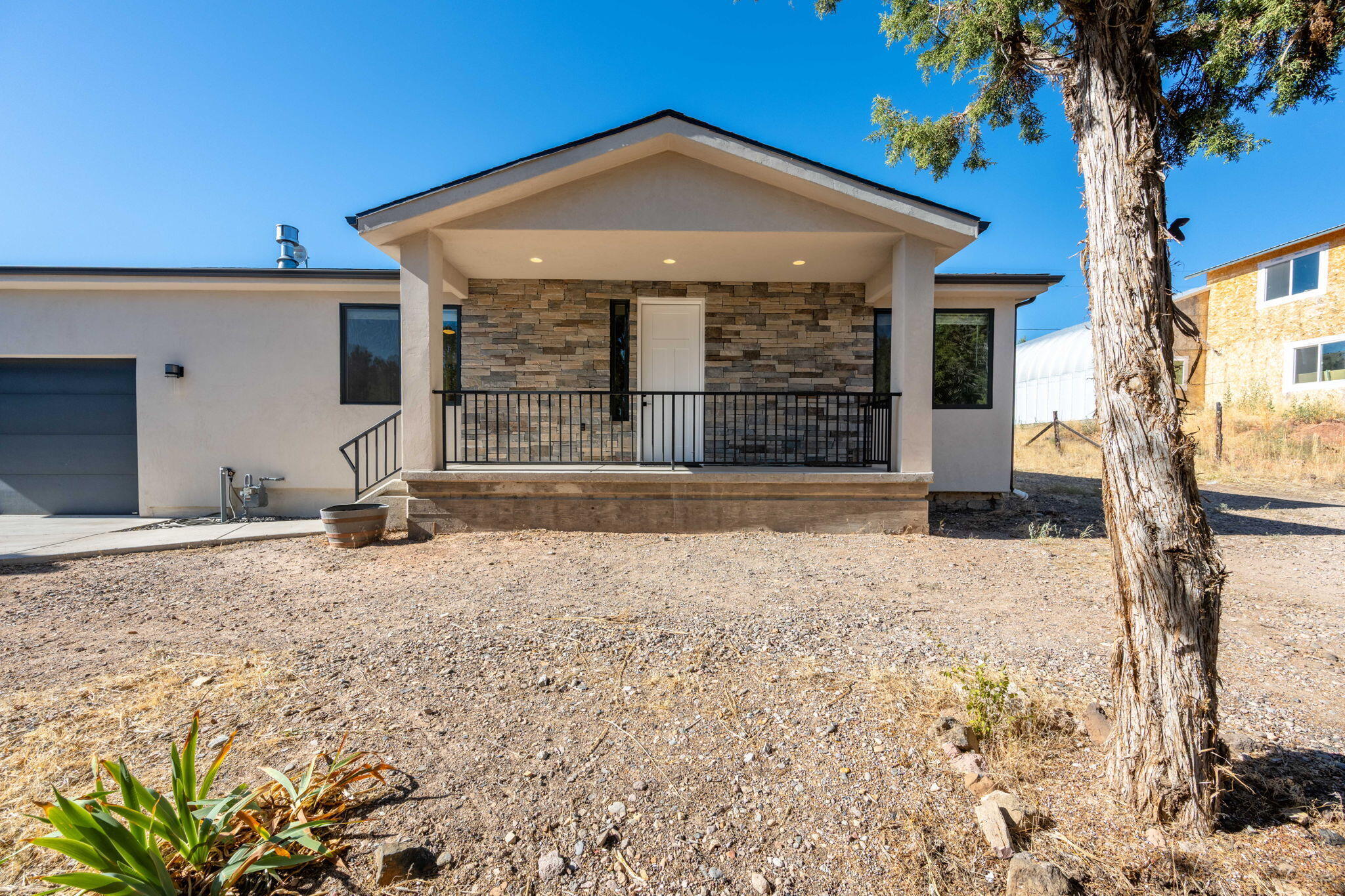 Property Photo: 187 E Christie Ln UT 84722
