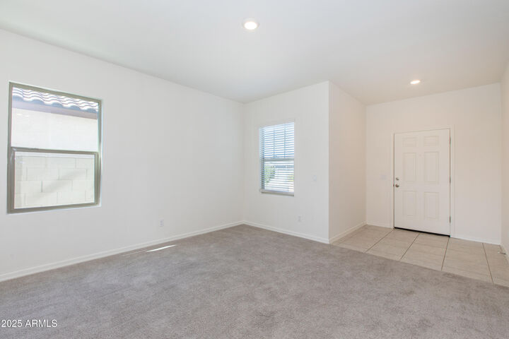Property Photo:  8125 S 64th Lane  AZ 85339 