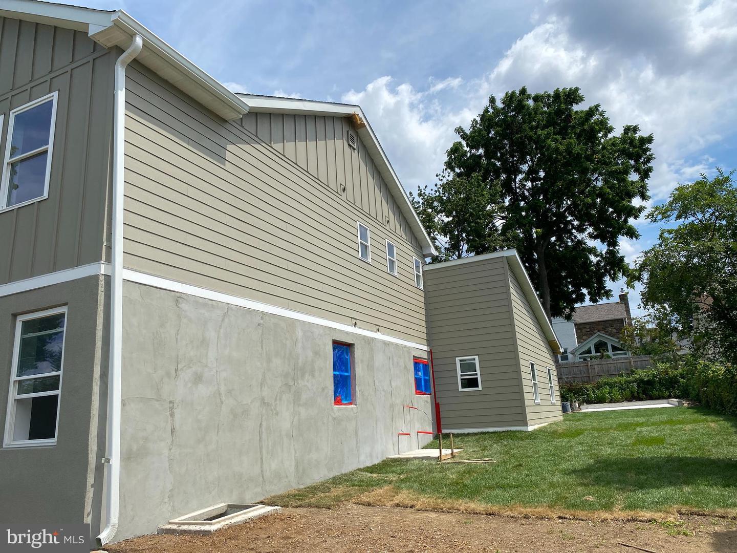 Property Photo: 141 Ray Street PA 19046