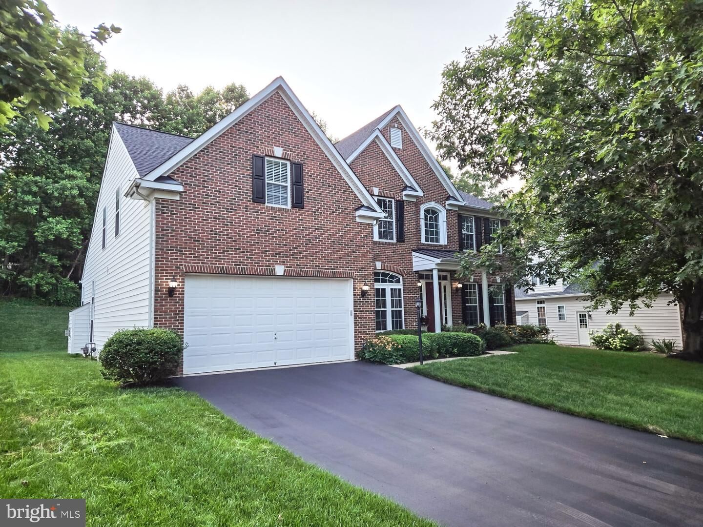 Property Photo:  15420 Milton Hall Place  VA 20112 