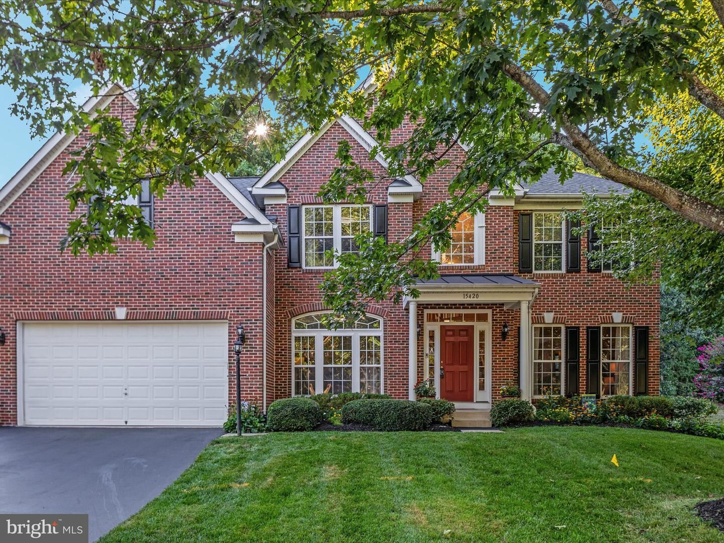 Property Photo:  15420 Milton Hall Place  VA 20112 