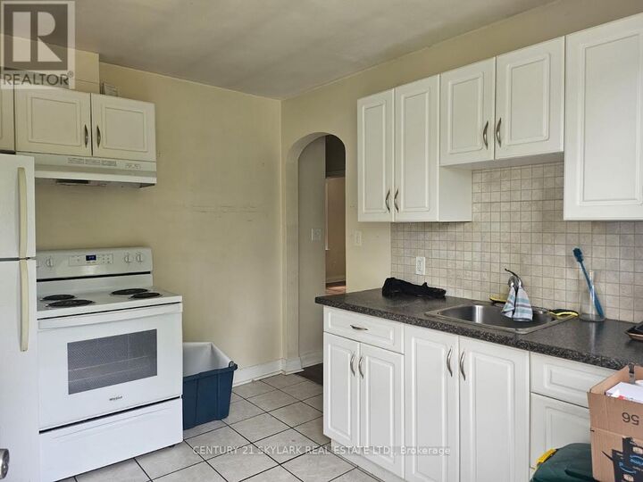 Property Photo:  866 Armour Road  ON K9H 2A2 