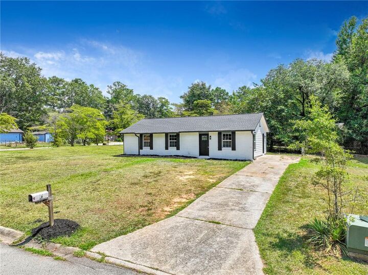 Property Photo: 169 Sedgefield GA 30236