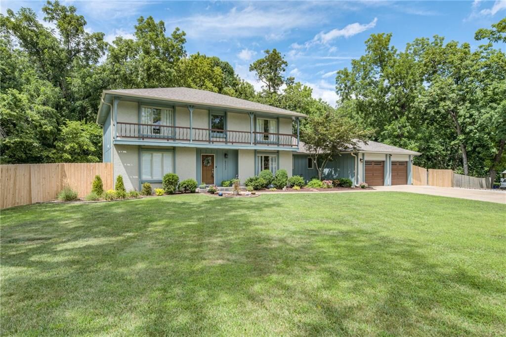 Property Photo:  5112 Stearns Street  KS 66203 