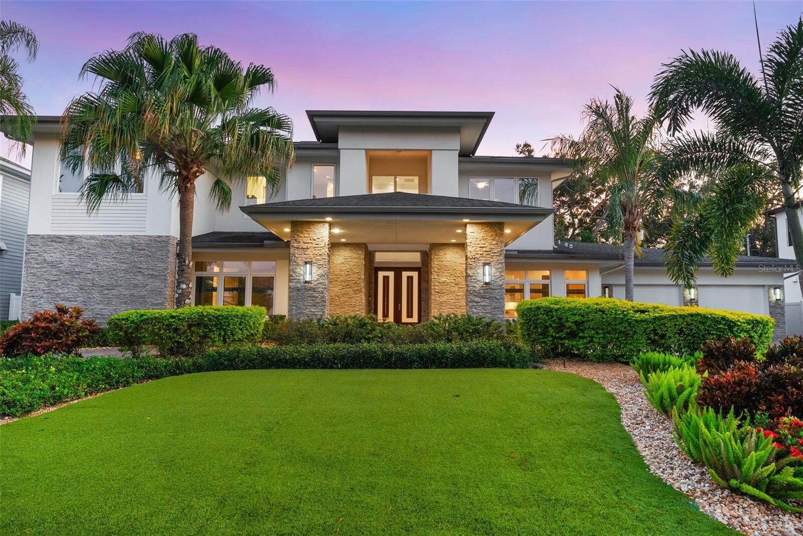 Property Photo:  3118 W El Prado Boulevard  FL 33629 