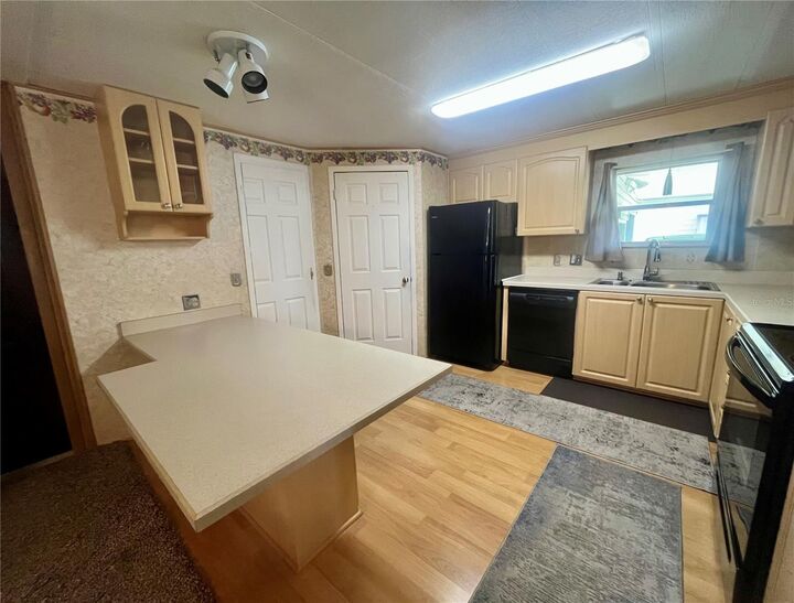 Property Photo: 162 Hickory Gate Drive FL 34684