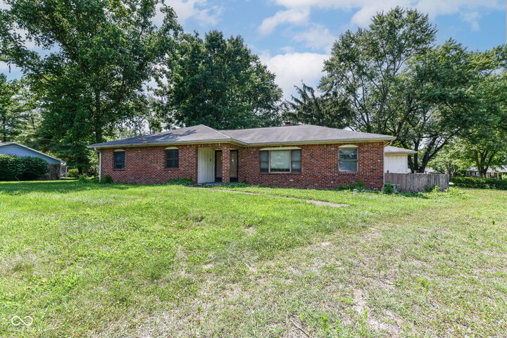 210 John Street  Carmel IN 46032 photo