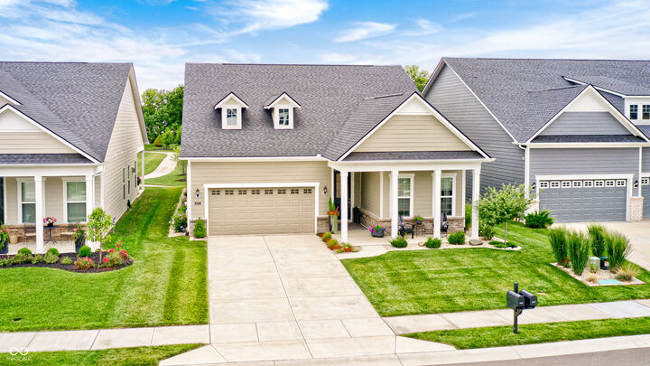 Property Photo: 10548 Iron Pointe Drive IN 46037