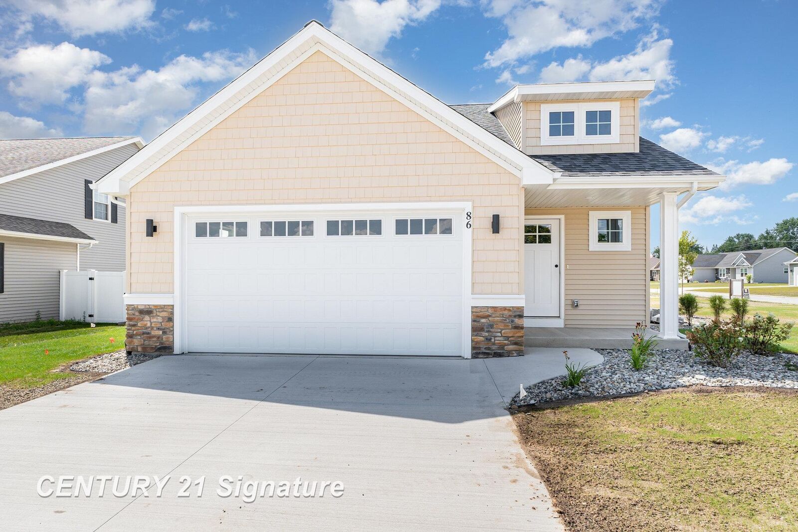 Property Photo: 86 N Richland MI 48626