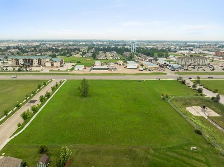 Property Photo: SE Corner Of 7th St. SW & 37th Ave SW ND 58701