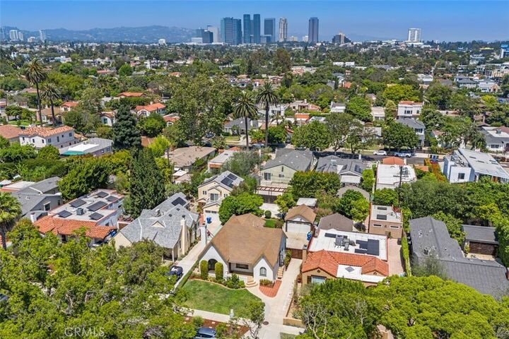 2340 Camden Avenue  Los Angeles CA 90064 photo