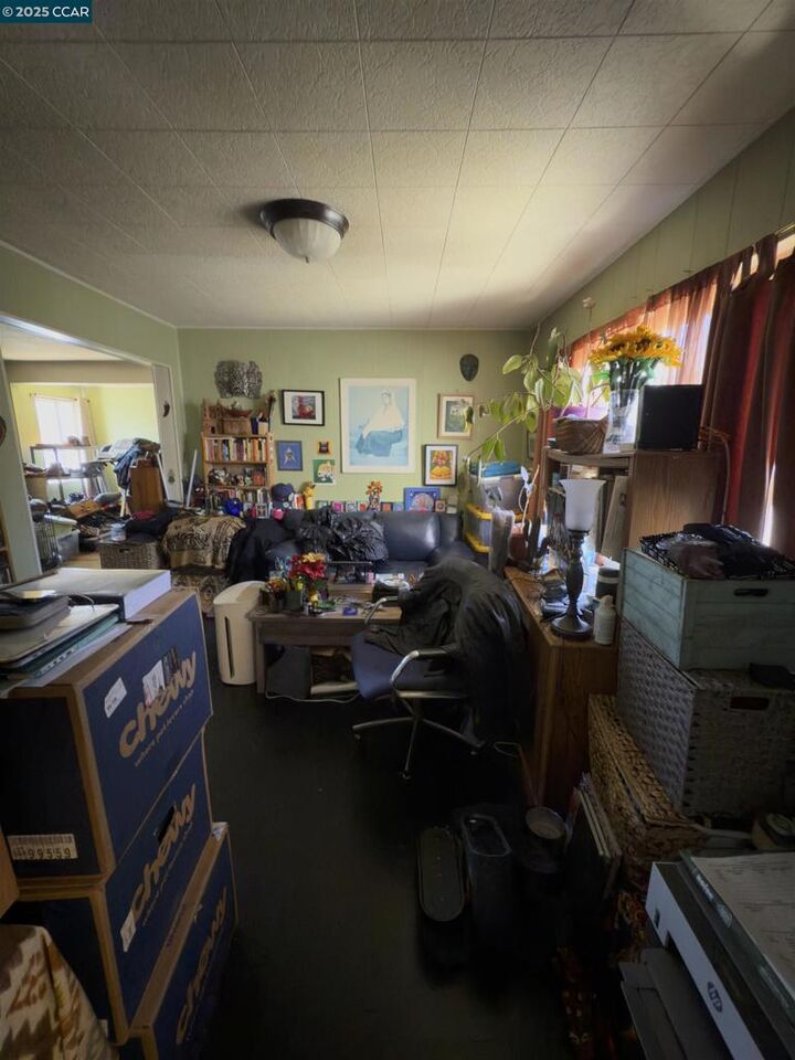 Property Photo: 218 Macdonald Ave CA 94014