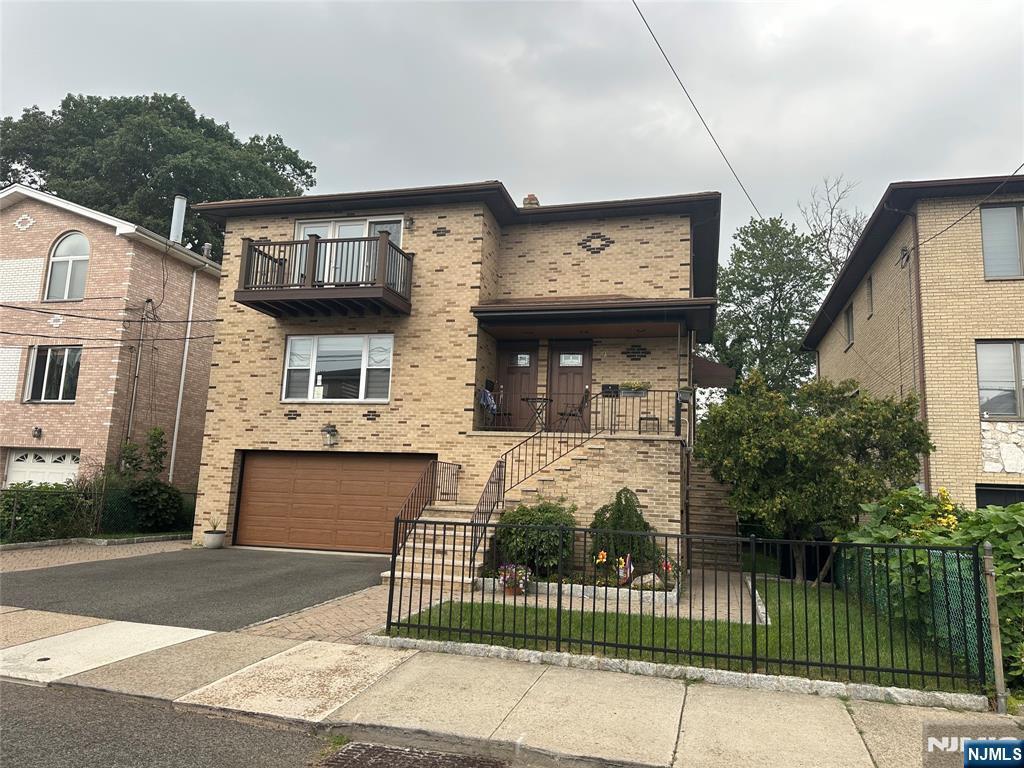 Property Photo:  29 Marion Avenue 2fl  NJ 07010 