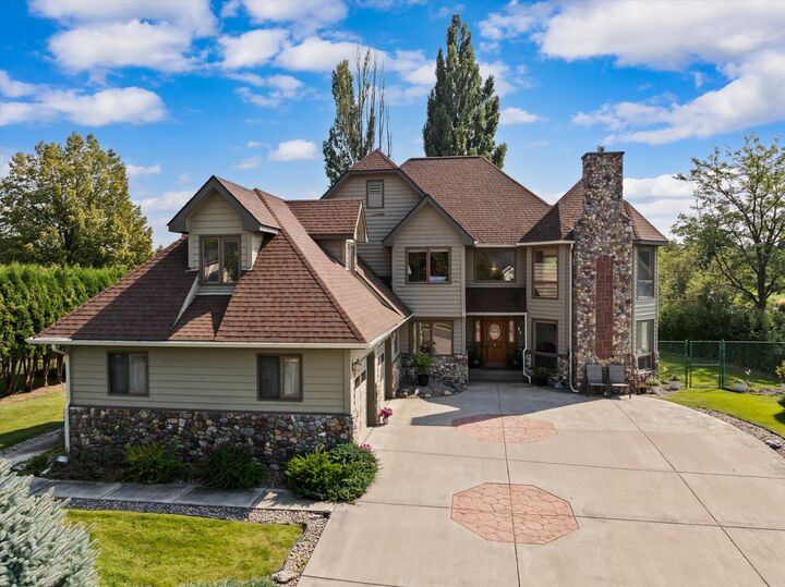 Property Photo:  112 River View Drive  MT 59901 