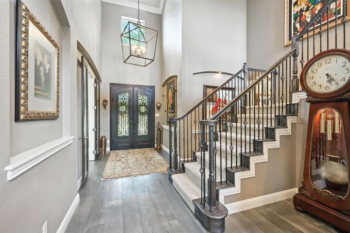 Property Photo: 816 Oxford Court TX 75056