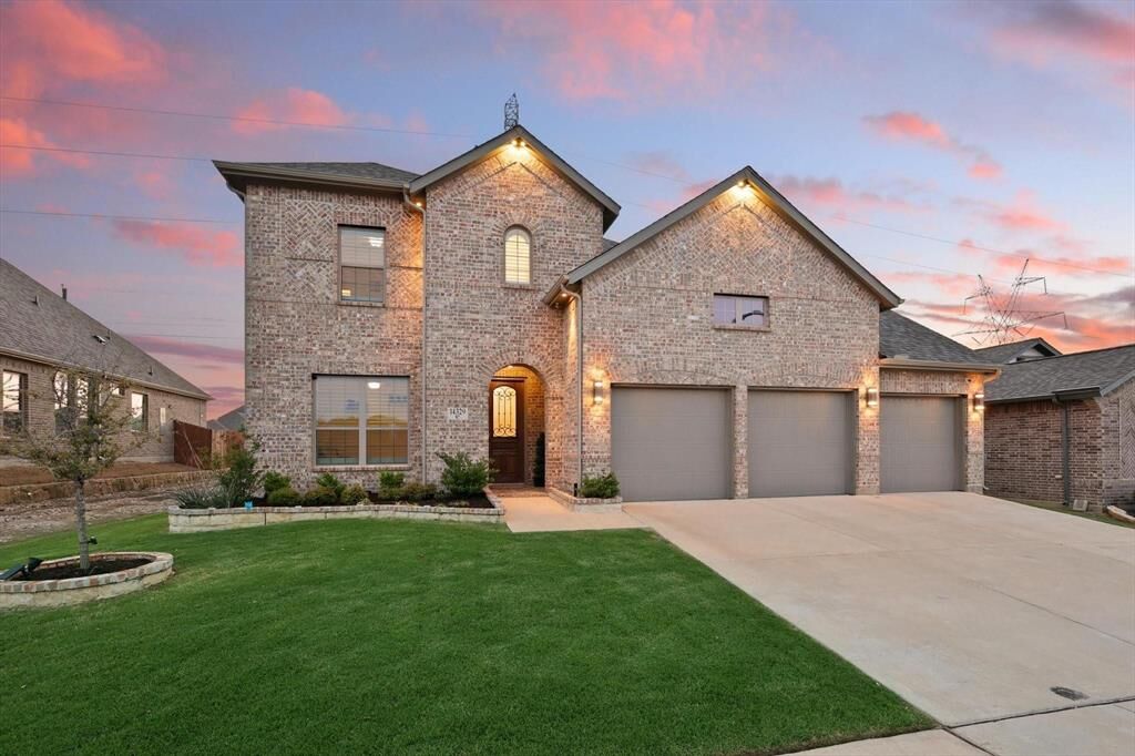Property Photo:  14329 Home Trail  TX 76262 