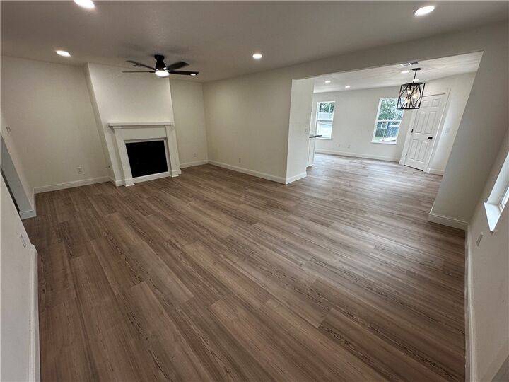 Property Photo: 704 S Hico Street AR 72761