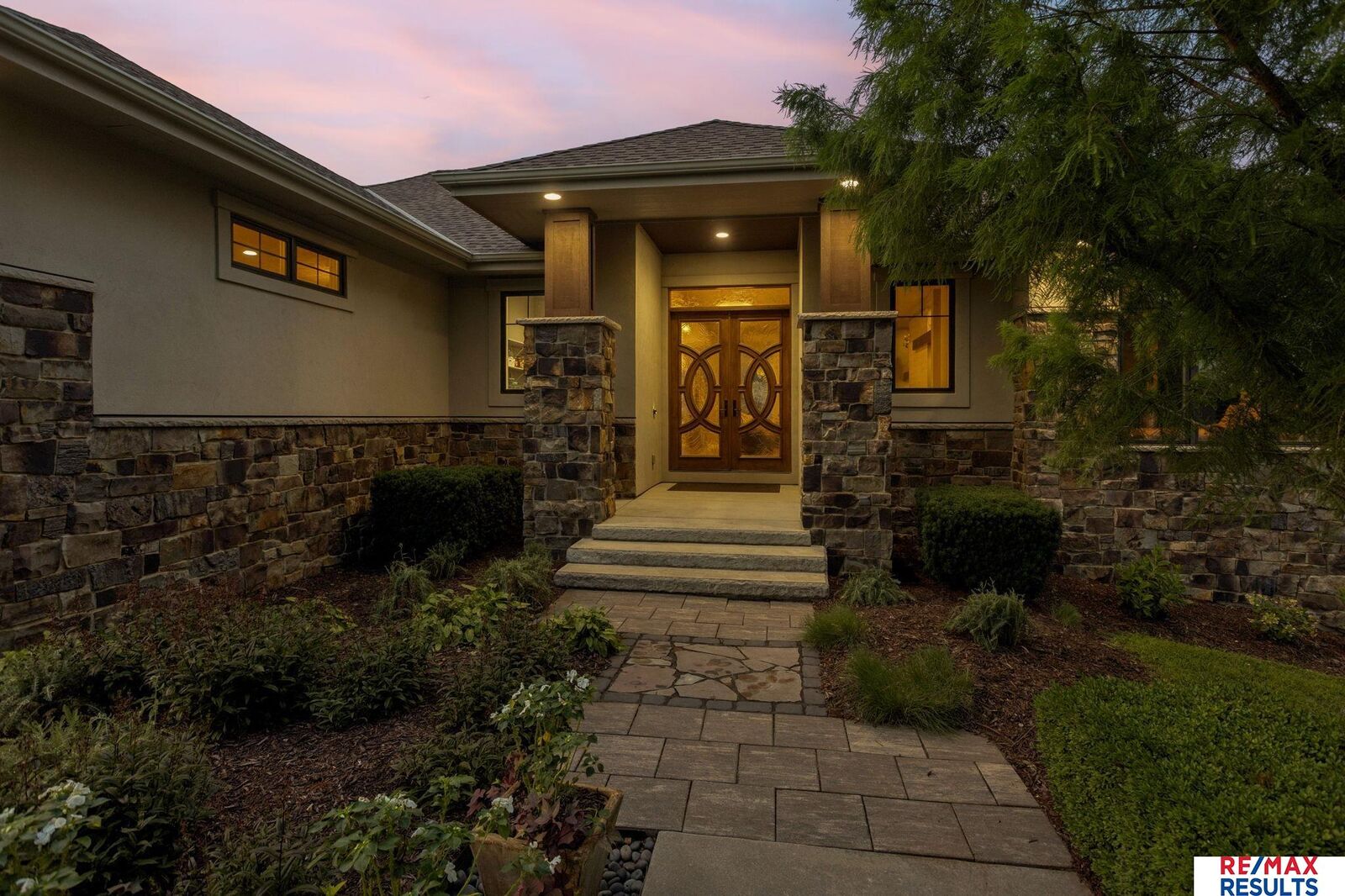 Property Photo:  21114 Cedar Street  NE 68022 