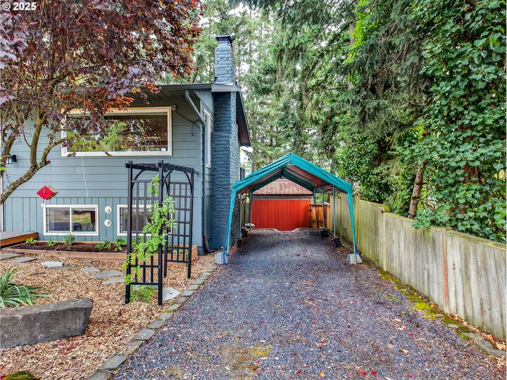 Property Photo: 4578 Norfolk St OR 97068