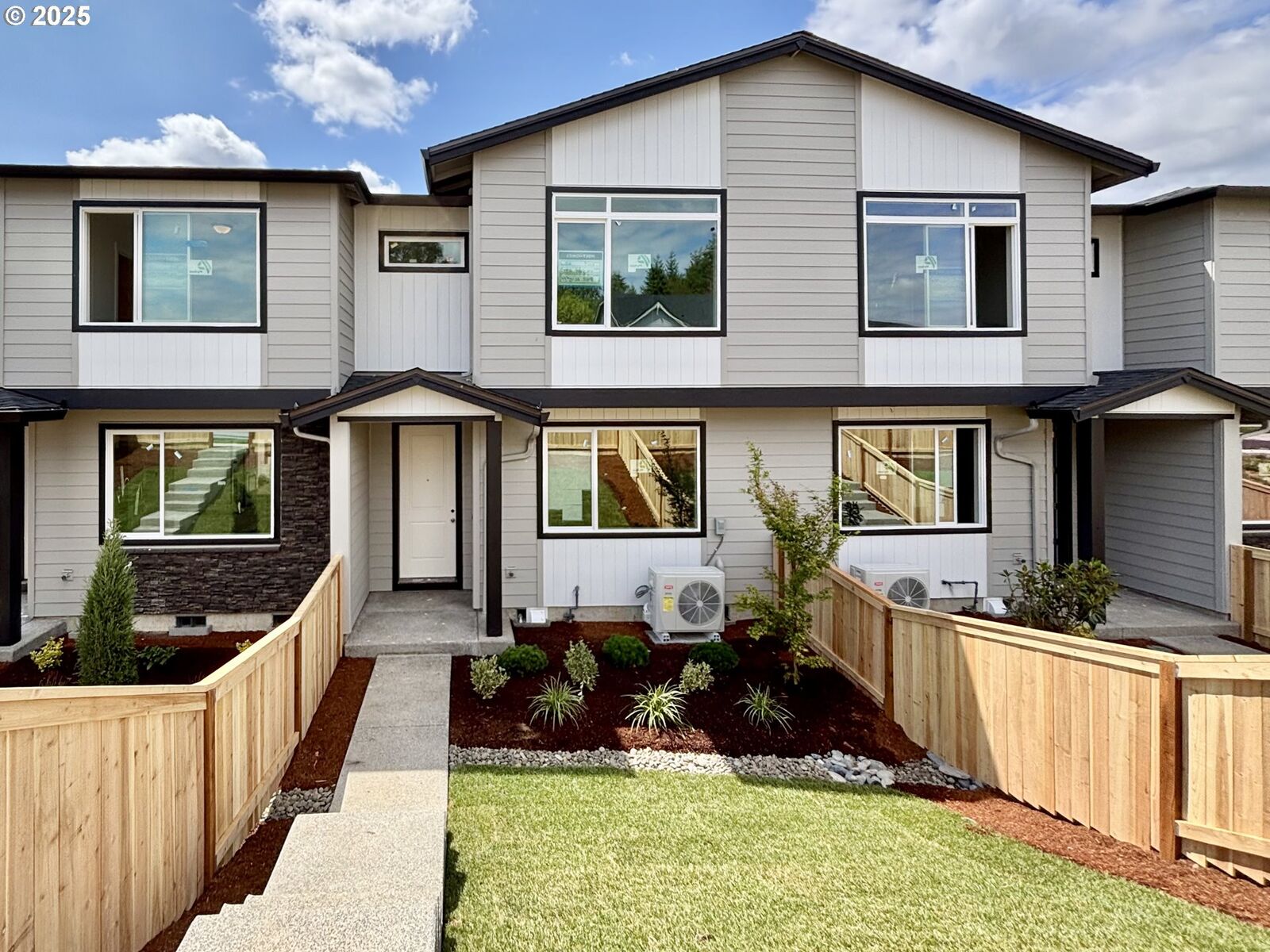 Property Photo: 18404 NE 43rd Pl Lot 208 WA 98686
