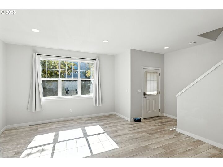 Property Photo: 18697 SW 91st Ter OR 97062