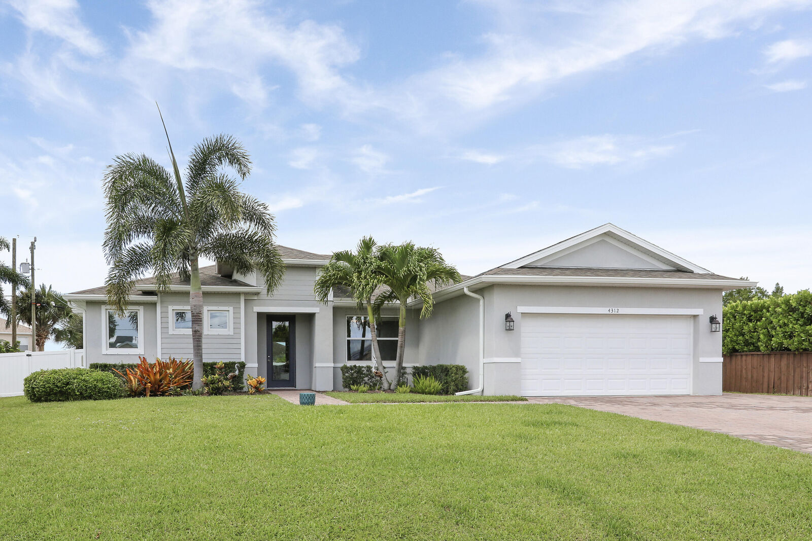 Property Photo: 4312 SW Taluga Street FL 34953